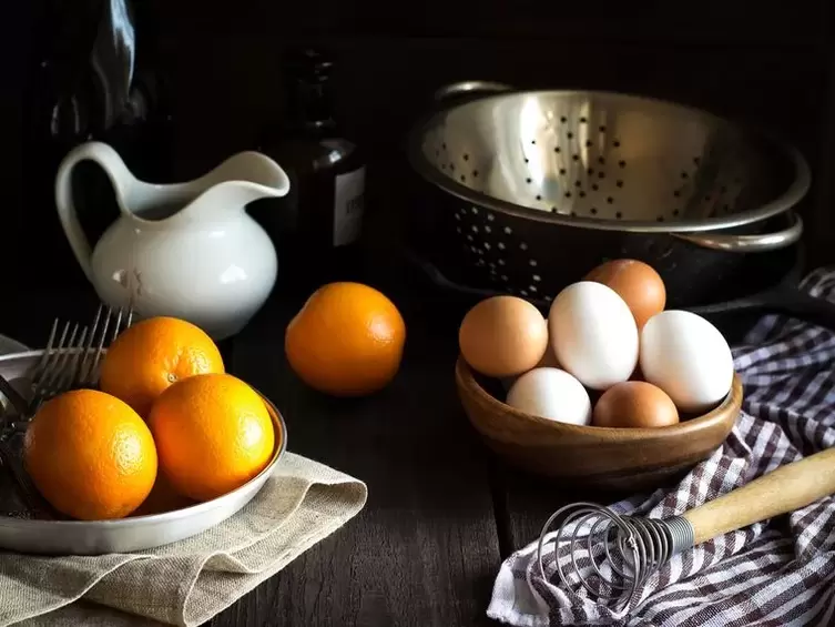 ufs et oranges pour le régime aux œufs